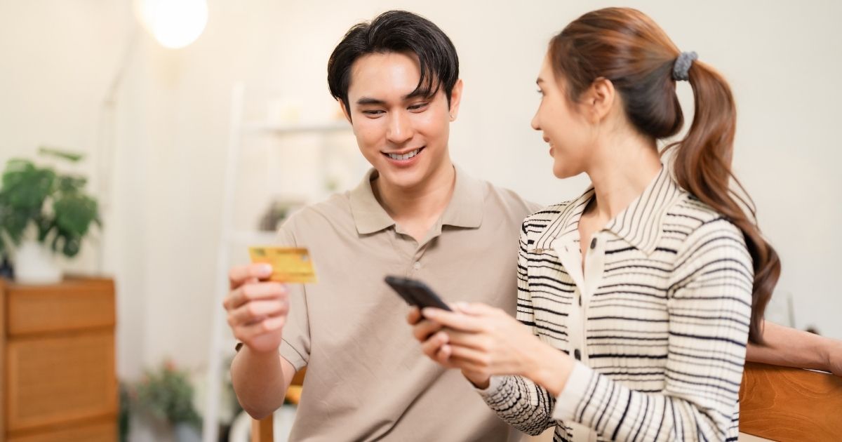 Gian hàng chính hãng đang chiếm ưu thế trong ngành TMĐT
